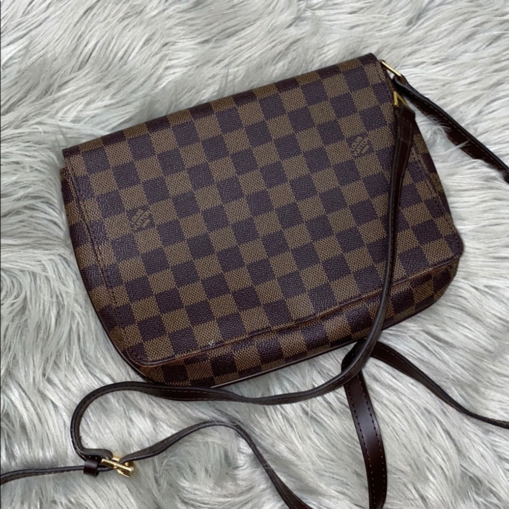 Small crossbody lv🌹